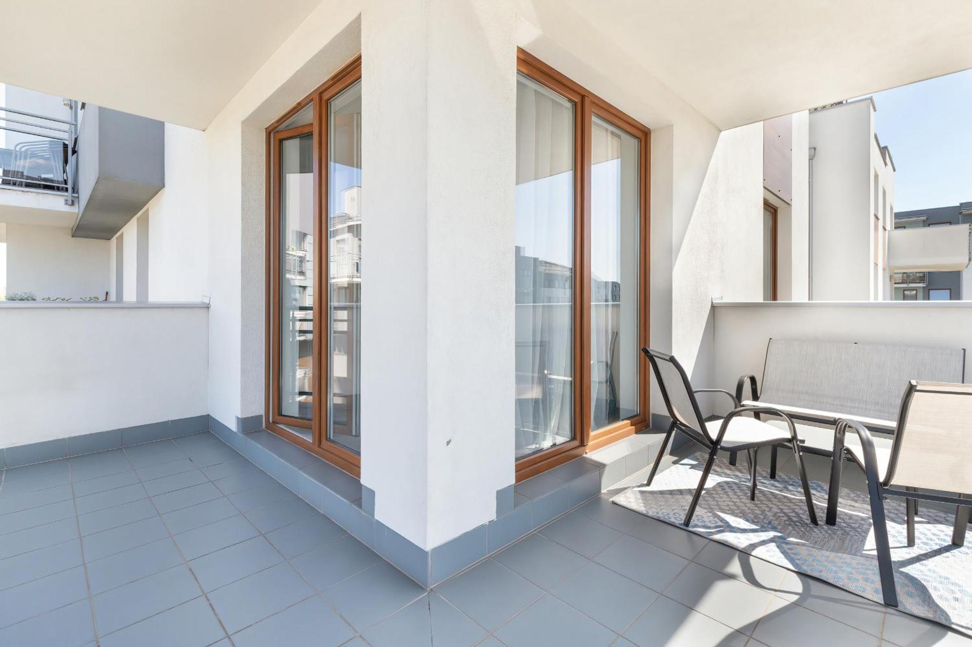 Jasny & Przestronny Apartament Z Balkonem I Parkingiem By Rent Like Home غدينيا المظهر الخارجي الصورة
