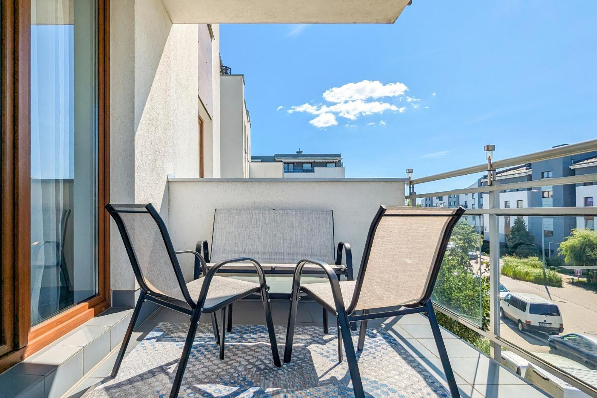 Jasny & Przestronny Apartament Z Balkonem I Parkingiem By Rent Like Home غدينيا المظهر الخارجي الصورة